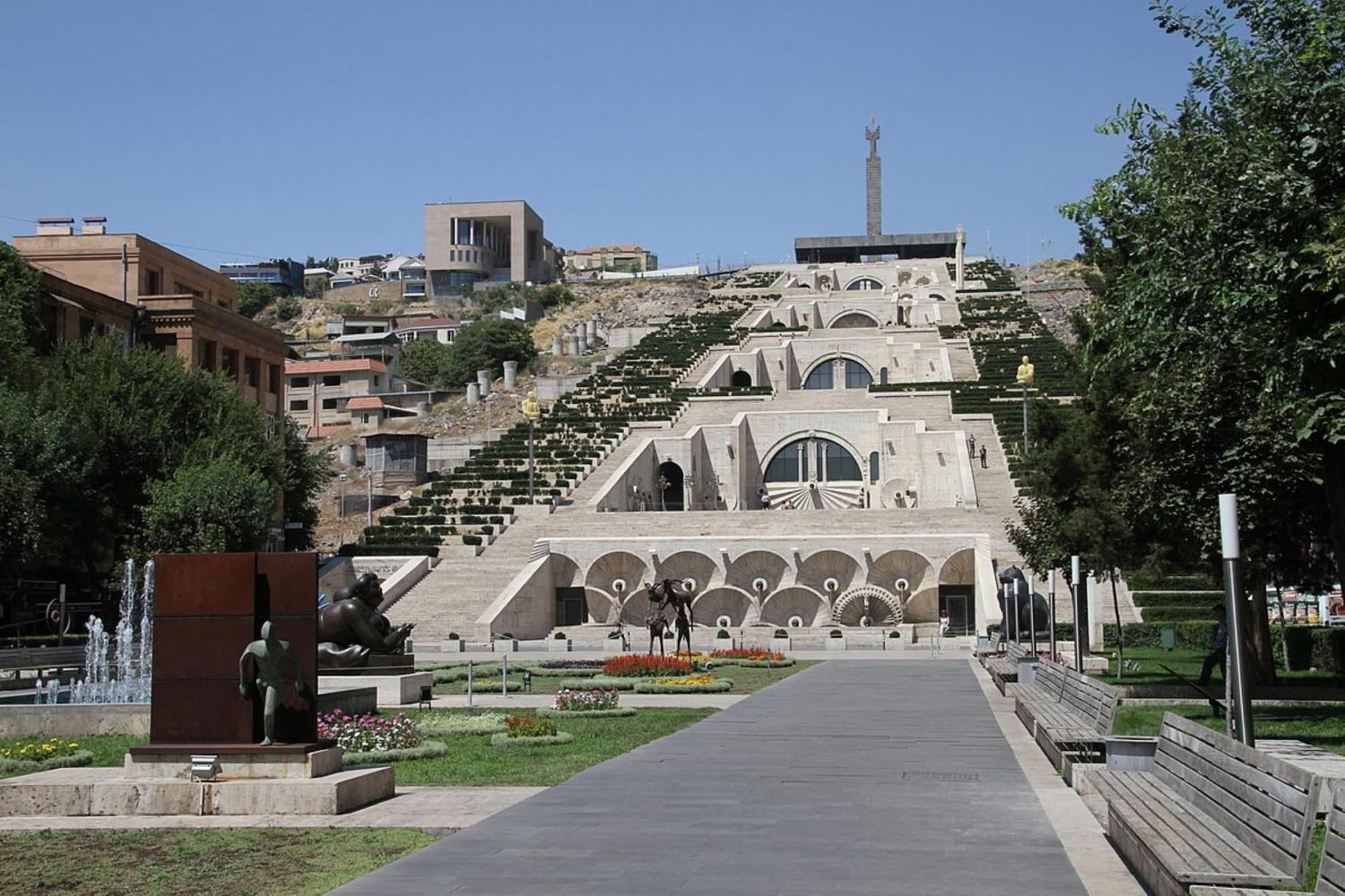 Holiday Inn Express - Yerevan, An Ihg Hotel Exterior photo