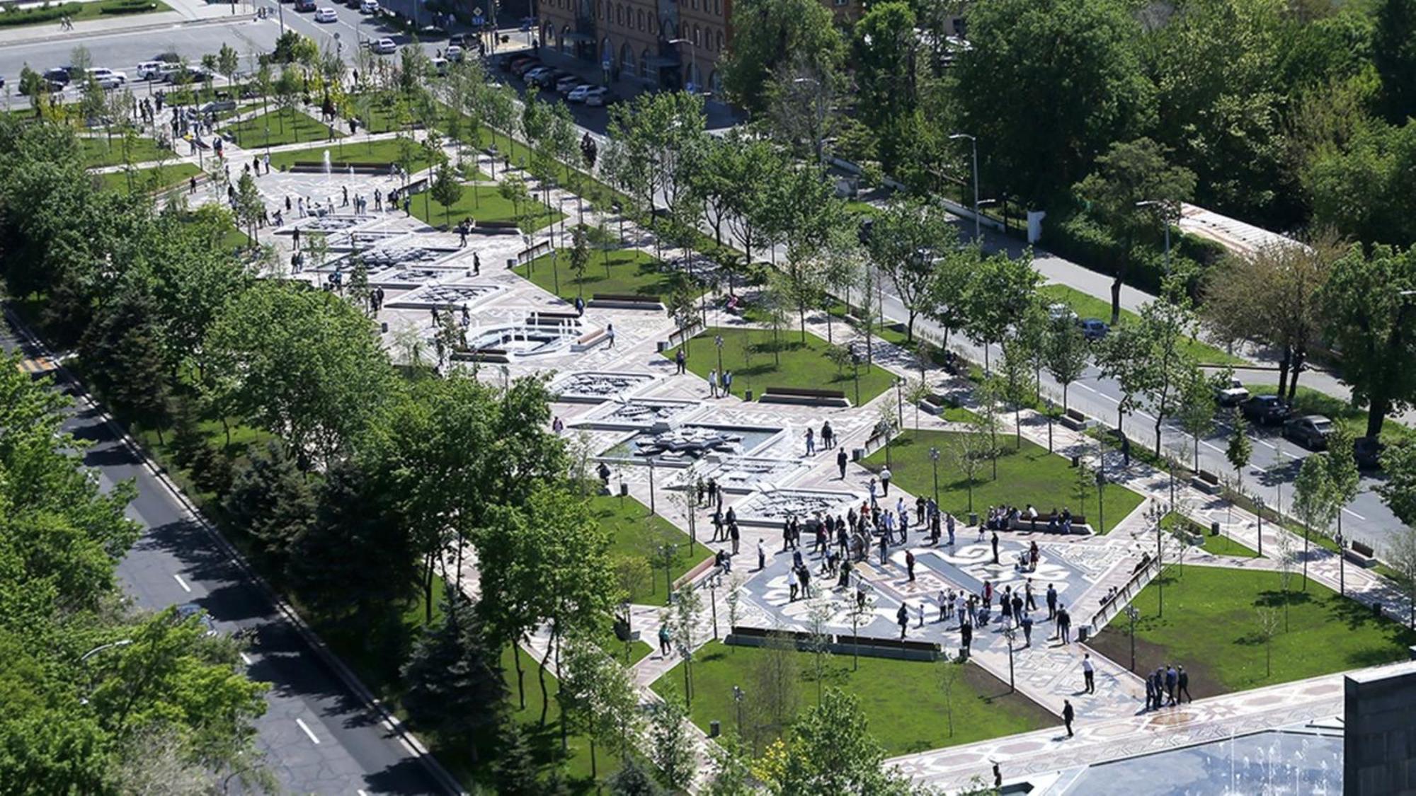 Holiday Inn Express - Yerevan, An Ihg Hotel Exterior photo